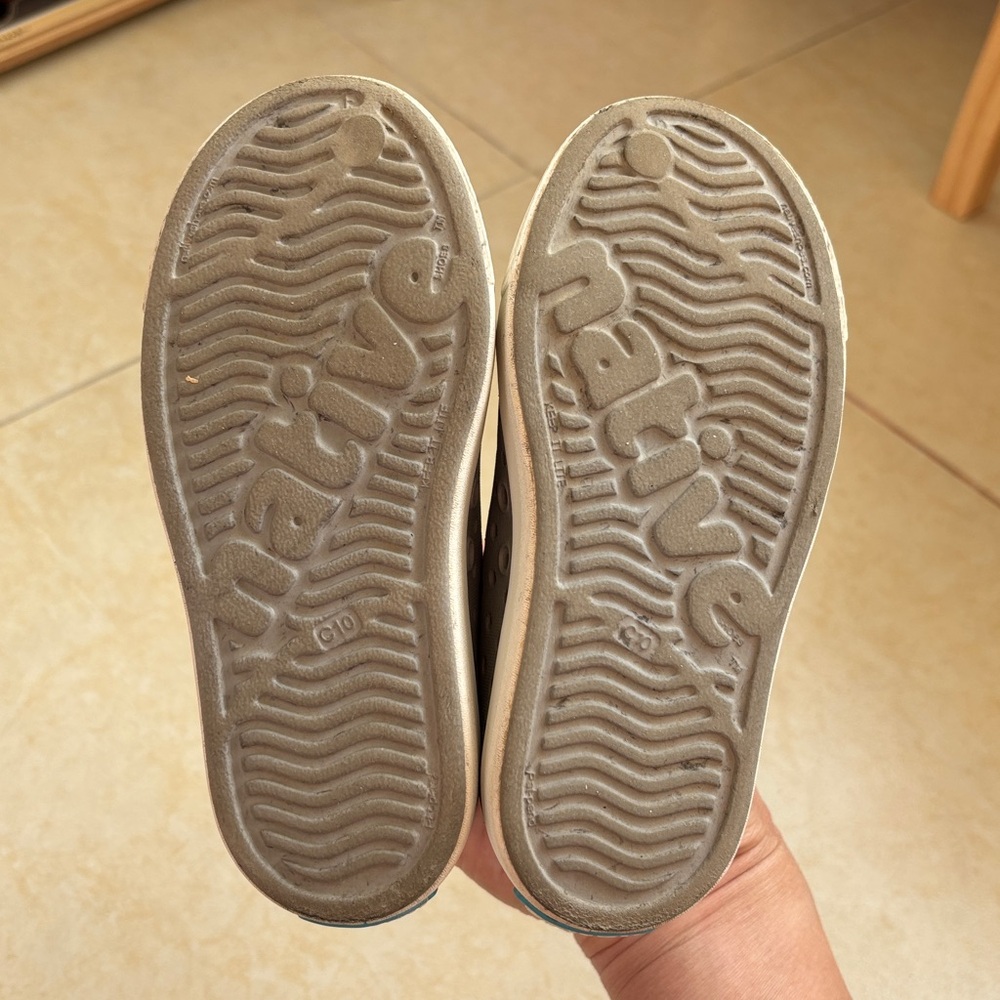 Native Shoes Jefferson Sneakers - Picture 4 of 6
